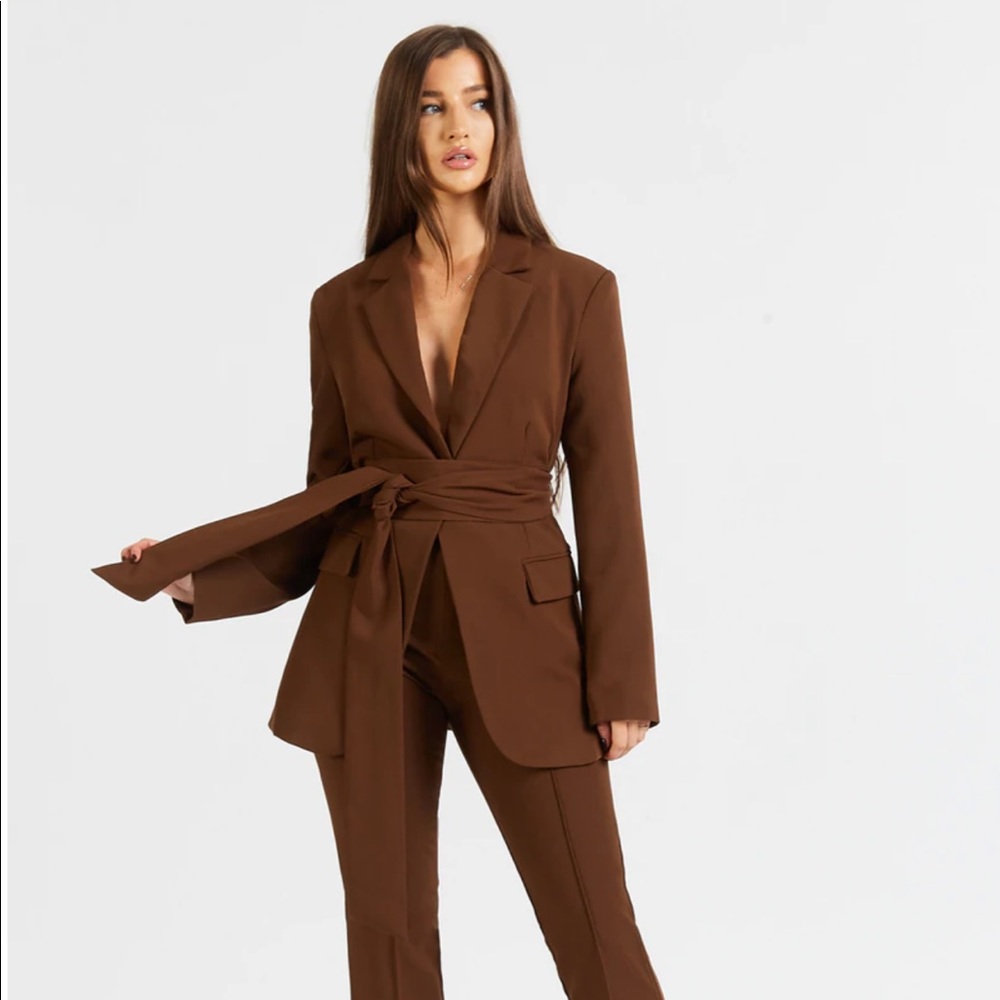 Brand new Belt tie blazer